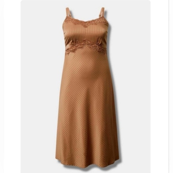 torrid Dresses & Skirts - Torrid Maxi Woven Jacquard Lace Trim Cami Dress